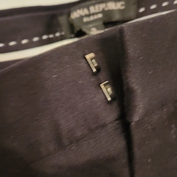 Banana Republic Women's "Sloan" Black Skinny Ankle Pants Size 2 - Picture 6 of 7